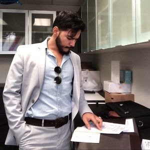 Meet your Posher, Abraham